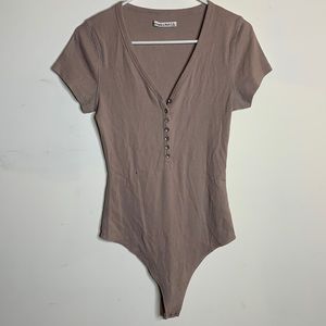 Abercrombie & Fitch Tan Short Sleeve Bodysuit L